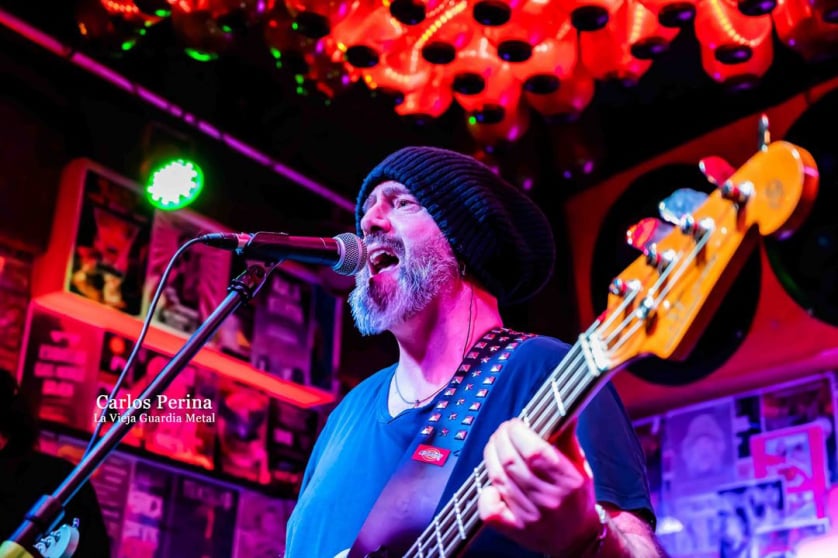 Fran García - Voz y Bajo